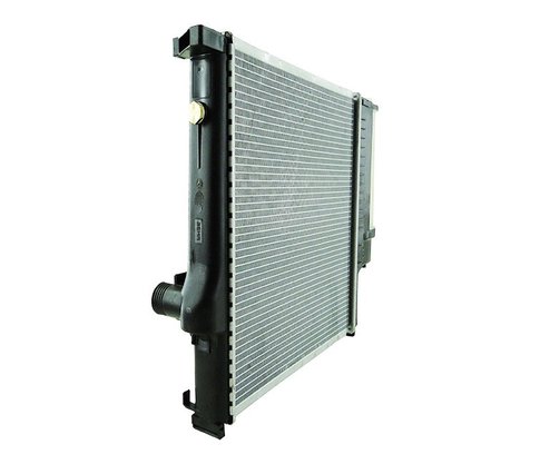 Radiador Bmw 318/323/325/328i L4 1.8/1.9l Z3 L4 1.9l Notus - Nt1295132